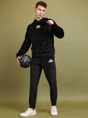 HIGHLANDER Solid Men Track Suit