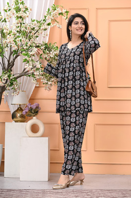 Hegza Women Kurta Pant Set