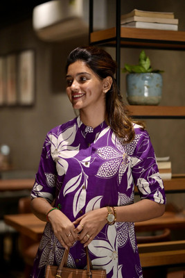 DesiRunway Women Kurta Palazzo Set