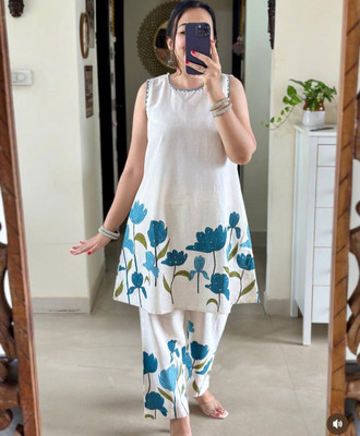 The Skyler's Women Kurta Palazzo Set