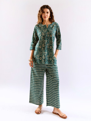 Feathers Closet Top Pant Co-ords Set