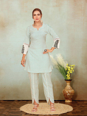 Odd by chansi Trendz Tunic Regular Shorts Co-ords Set