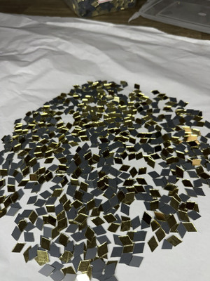 arteneer Kajukatri shape golden mirror-11 mm size- 370pcs