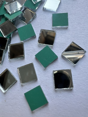 MAHANT SQUARE SHAPE SILVER MIRROR FOR LIPPAN ART 6MM 50GM 500PIECE