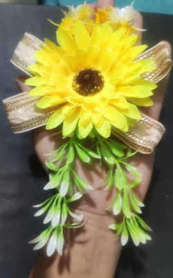 giftsrus Artificial Flower Decoration for Home/ Gift /Saree Pack/Gift Wrap Yellow Sunflower Artificial Flower(15 cm, Pack of 4, Single Flower)