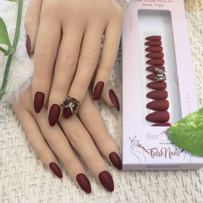 BEROMT BUTTERFLY CHARM FALSE NAILS - 13 BROWN(Pack of 12)