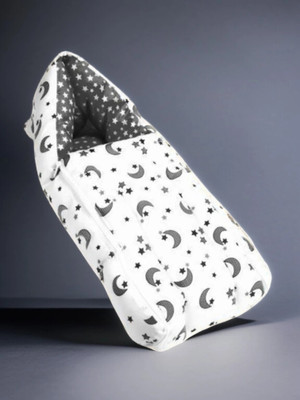 Cart For Baby Sleeping Bag & Carry Nest, Cotton Baby Bedding for New Born baby 0 to 9 months New born baby Crib(Fabric, Black, White)