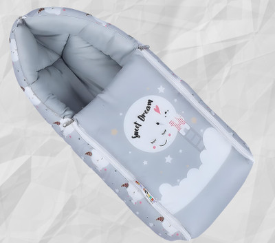 VYOM ENTERPRISE VYOME ENTERPRISE – Sweet Dream Baby Nest Bed with Zipper Closure & Cloud Print Bunting Bag(Grey)