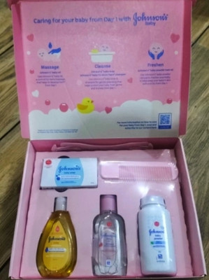 Johnson's Baby care combo Gift Pack (5 Pieces) Pack of 1(Pink)