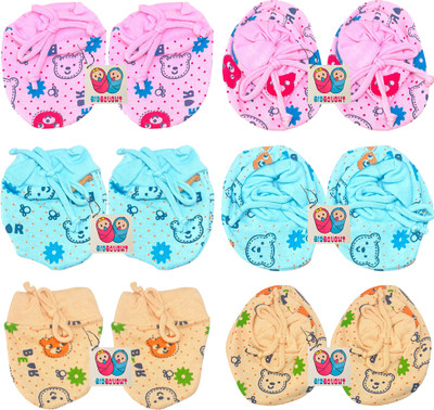 Bigbought Newborn Baby Cotton Mittens and Booties Set – Pack of 3 SET(Multicolor)