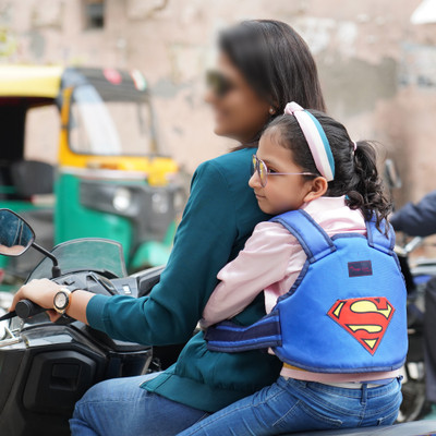 Magic Seat by Alfora Two Wheeler/Bike/Scooter Child/Kids Safety Seat Belt/Carrier Traveler-Superman Baby Carrier(Blue, Front carry facing out)