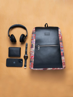 ZOUK Kutch Gamthi Classic Daypack 15 L Backpack(Black)