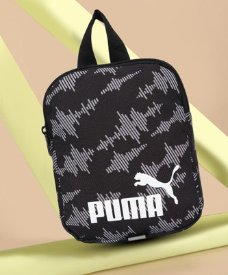 PUMA Phase AOP Portable 1.5 L Backpack(Black)