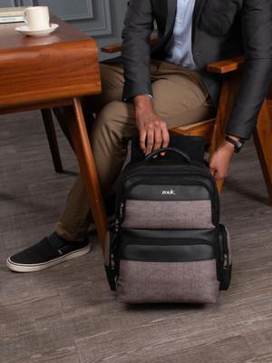 ZOUK Travancore Texture Consultant Backpack 18.7 L Laptop Backpack(Brown)