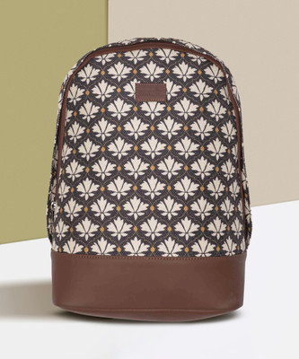 ZOUK Bidri Kaiser Dome Daypack 12 L Backpack(Black, White)