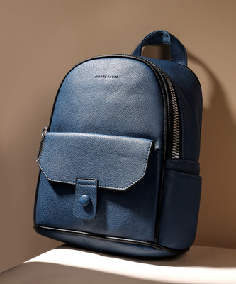 Haute Sauce Elevated Round Backpack - 5 L Backpack(Blue)