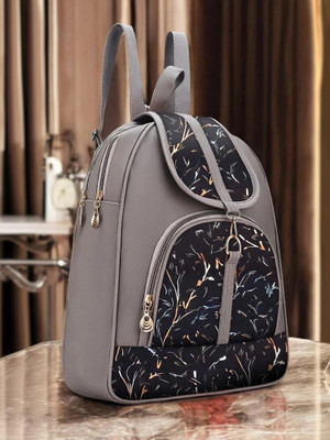 AshCrafzee women| School bag for girls boys 14 L Backpack(Multicolor)