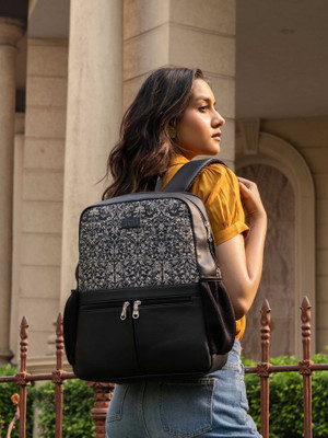 ZOUK Lattice Lace Office 16.5 L Laptop Backpack(Black)