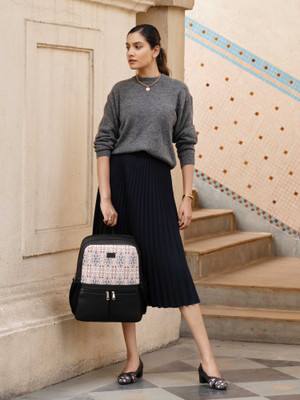 ZOUK Agra Floral Office Backpack 16.5 L Laptop Backpack(Black)