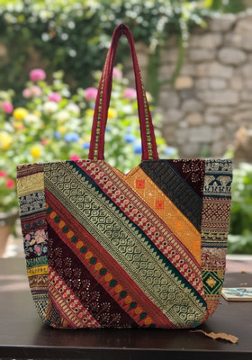 IMTRA FASHION IFBG-12-1 Sling Bag(Multicolor, 20 inch)