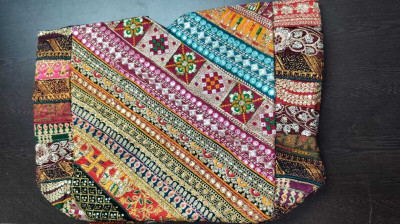 IMTRA FASHION IFBG-12-8 Sling Bag(Pink, 20 L)