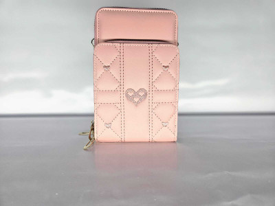 Zig To Zag Heart Stitch Mini Sling Bag Sling Bag(Pink, 1 L)