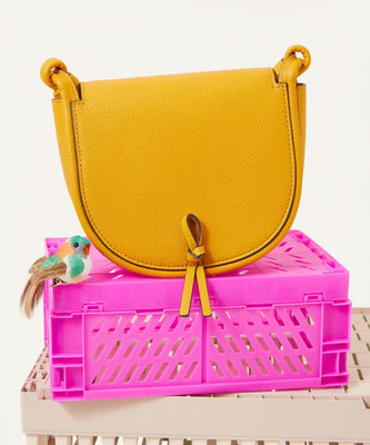 ACCESSORIZE LONDON Yellow Knot Detail Saddle Sling Bag Sling Bag(Yellow, 5 L)