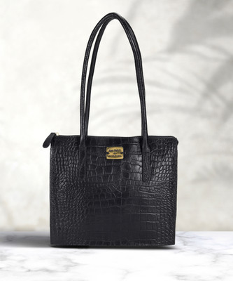Rue Soleil by Hidesign Desiree Shoulder Bag(Black, 5 L)