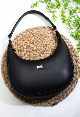 K London Vegan Leather Half Moon Handbag for Girls Suitable for Party, Travel & College Shoulder Bag(Black, 5 L)