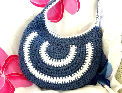 NAWAZNATIVECRAFT Women Blue, White Handbag