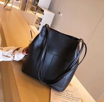 HaveGlam Women Black Messenger Bag