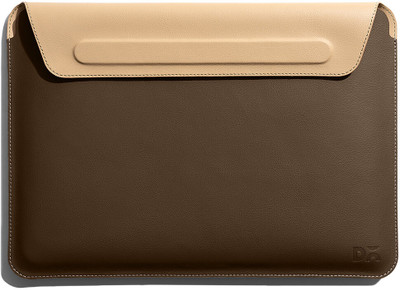 DailyObjects Walnut Brown SnapOn Envelope Sleeve For Macbook Pro 40.64cm (16 inch) Laptop Sleeve/Cover(Brown, 11 L)