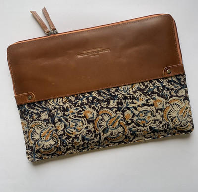 The Leather Warehouse Genuine Leather & handmade Fabric Sleeve for 16-inch laptops Laptop Bag(Blue)