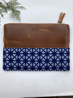 The Leather Warehouse TLWH04 Laptop Bag(Lotus Blue)