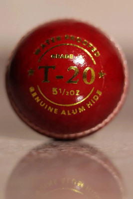 Cricketkingdom RED T-20 BALL Cricket Leather Ball(Standard, Pack of 1, Red)