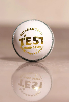 LSISPORTS LSI White Test Cricket Leather Ball For Good Shorts Cricket Leather Ball(Standard, Pack of 1, White)