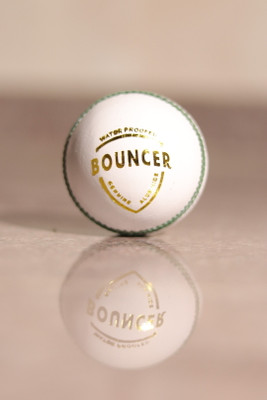KK SPORTS 4 PIACE WHITE BOUNCER BALL Cricket Leather Ball(Standard, Pack of 1, White)