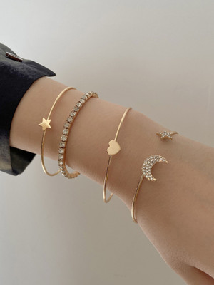 Vembley Alloy Gold-plated Bracelet Set(Pack of 4)