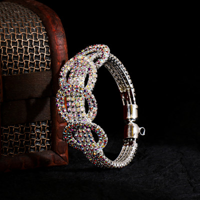 kewai Metal Cubic Zirconia Bangle Set