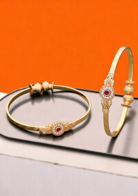 Hetshree Brass Diamond Gold-plated Bangle Set