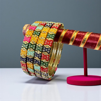 Makhujee Metal Gold-plated Bangle Set(Pack of 4)