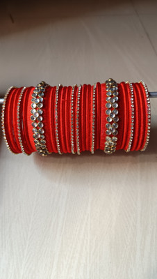 DIVIYAM CLOTHES Plastic Bangle Set(Pack of 22)