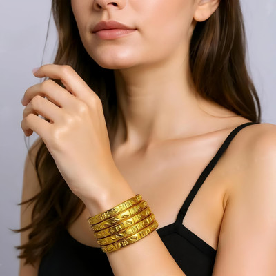 ZAYARA JEWELS Copper Gold-plated Bangle Set(Pack of 4)