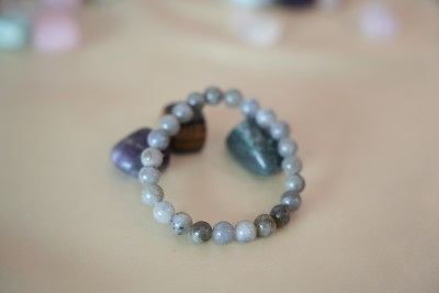 gfg Crystal Beads Bracelet