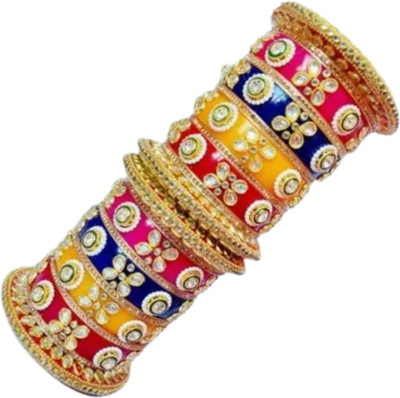 Zakreen Plastic Bangle Set