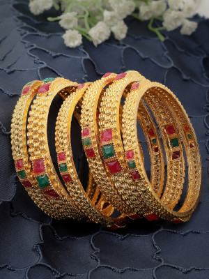 Sukkhi Alloy Gold-plated Bangle Set(Pack of 6)