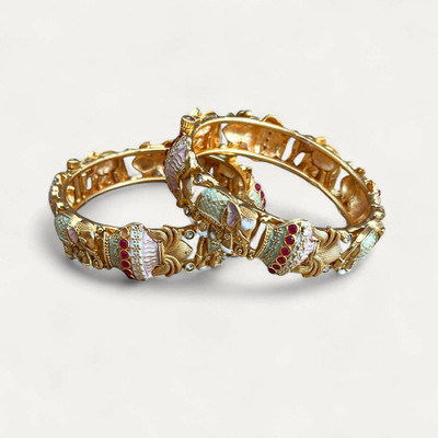 Garnisha Brass Gold-plated Bangle Set