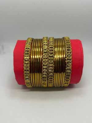 BAAN MATA Metal Gold-plated Bangle Set