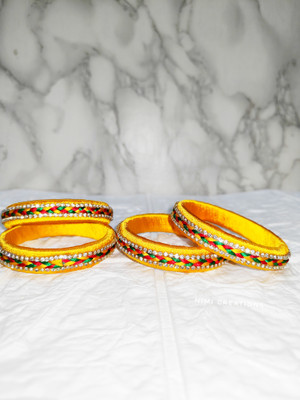 Nimi Creations Plastic Bangle Set(Pack of 4)