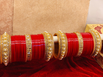 Crazy art gallery Metal Zircon Gold-plated Bangle Set(Pack of 2)